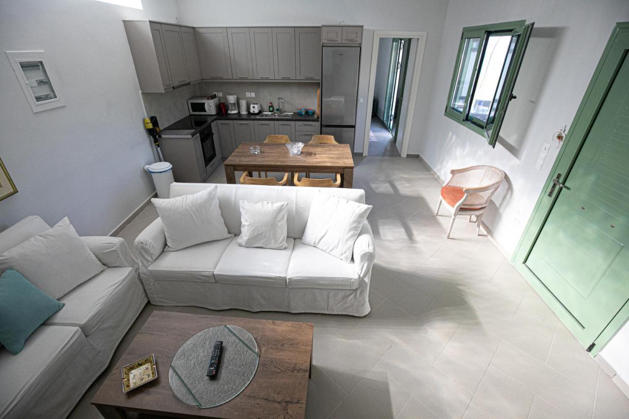 Pine House Villa Agioi Екстериор снимка